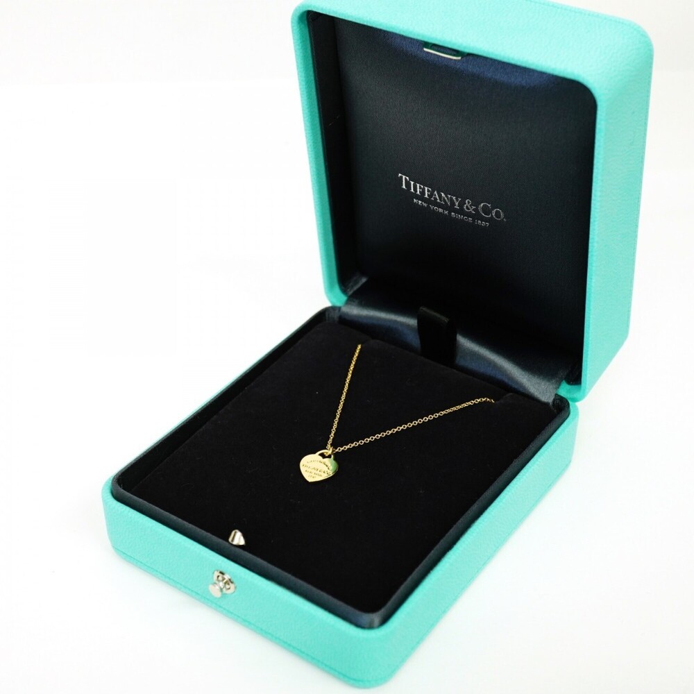 TIFFANY Authentic 18k Gold Heart Necklace - Picture 7 of 7